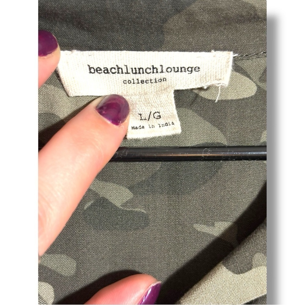 Beach Lunch Lounge Stylish Green Camouflage Long Sleeve Button Down Shirt - Picture 13 of 16